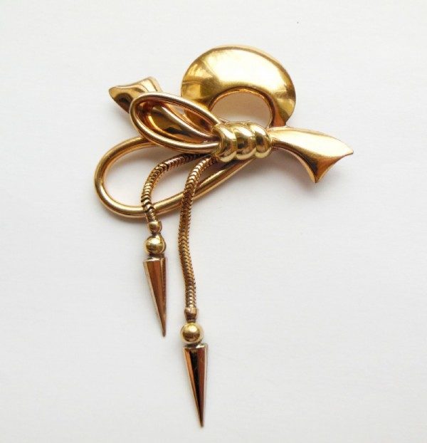 A.Regel Brooch 12K gold plated. american vintage
