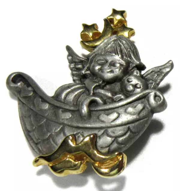ANGEL STAR ANIMAL HEART Brooch PIN Silver gold tone metal. ANGEL STAR ANIMAL HEART Brooch PIN Silver gold tone metal.