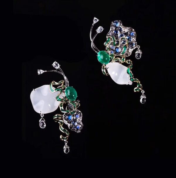 Butterfly earrings with gemstone cabochons. Butterfly earrings with gemstone cabochons.