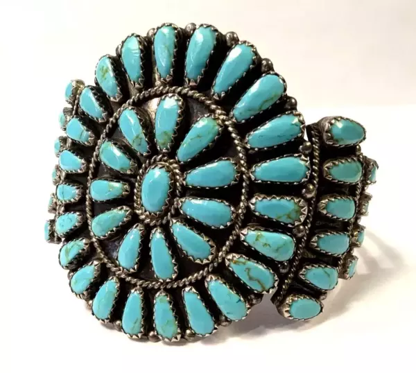 FANTASTIC LARRY MOSES BEGAY NAVAJO STERLING & TURQUOISE PETIT POINT BRACELET. FANTASTIC LARRY MOSES BEGAY NAVAJO STERLING & TURQUOISE PETIT POINT BRACELET.