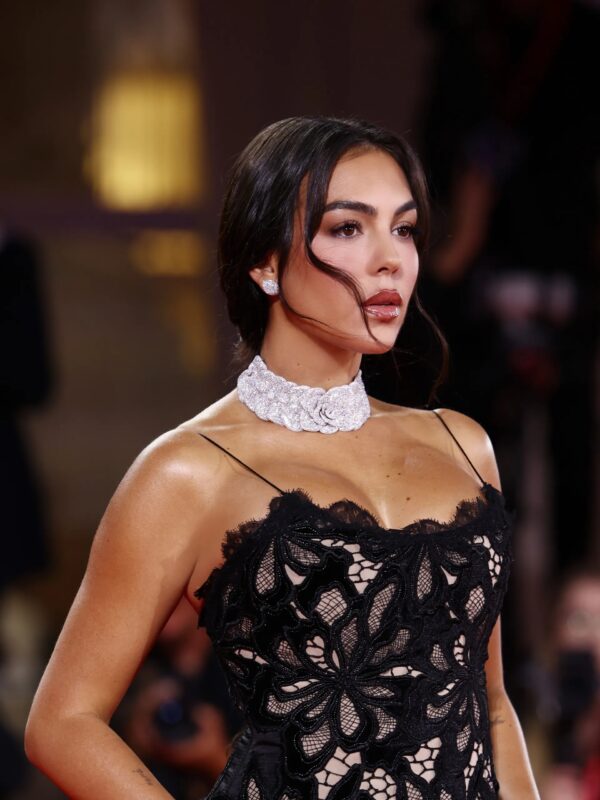 Georgina Rodríguez wearing jewelry by Pasquale Bruni. Georgina Rodríguez wearing jewelry by Pasquale Bruni.