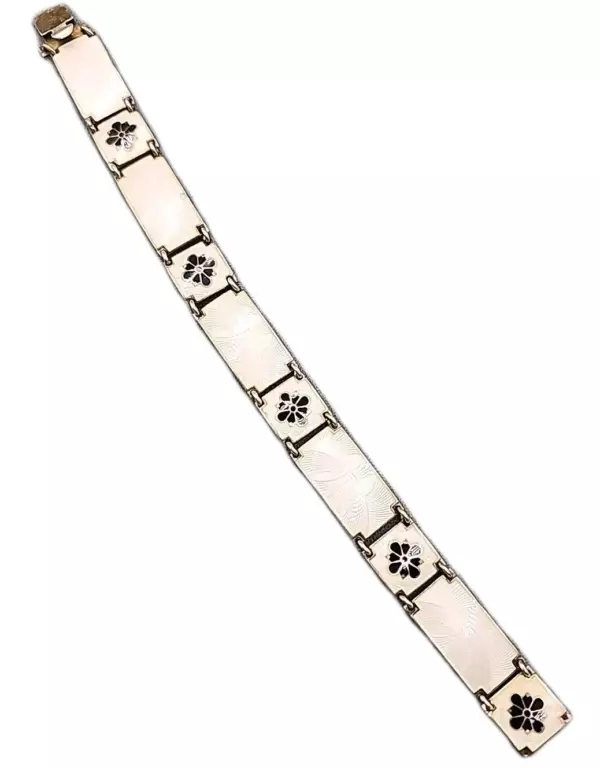 Guilloche Vintage Sterling Silver White Enamel Bracelet Guilloche Vintage Sterling Silver White Enamel Bracelet
