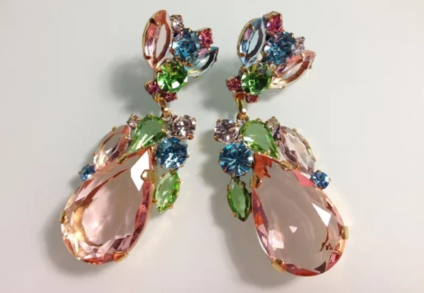 Large earrings with pink crystals