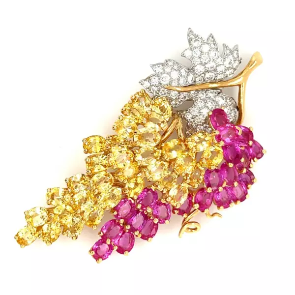 Oscar Heyman Platinum and 18k Gold Grape Cluster Brooch 29.4 Ct Diamond Sapphire Oscar Heyman Platinum and 18k Gold Grape Cluster Brooch 29.4 Ct Diamond Sapphire