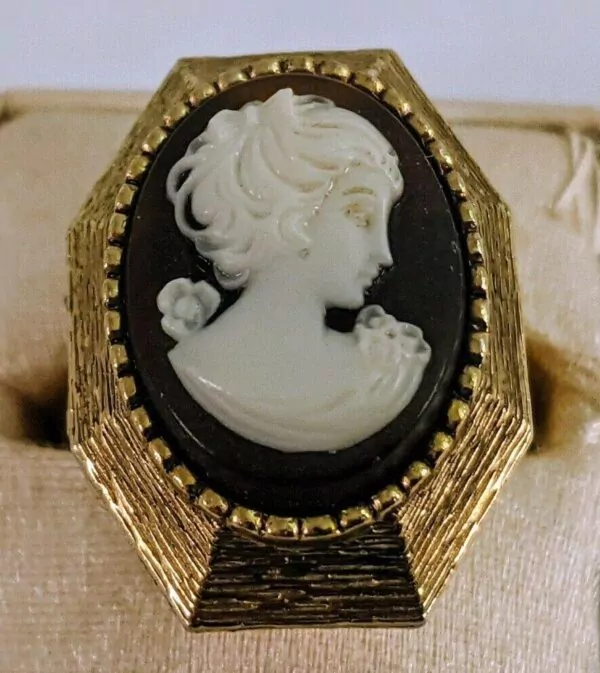 SOLID PERFUME FAUX CAMEO GOLDTONE ADJUSTABLE RING SOLID PERFUME FAUX CAMEO GOLDTONE ADJUSTABLE RING