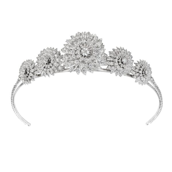 The transformable Dahlia Tiara The transformable Dahlia Tiara