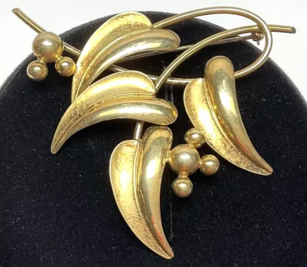 Vintage Large Forstner Gold Plated Sterling Silver Leaves and Berries Brooch.