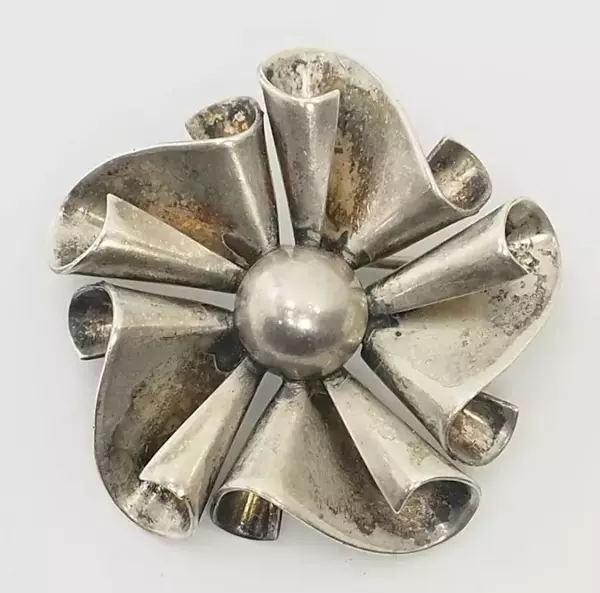 Vintage sterling silver modernist flower brooch pin Denmark. Vintage sterling silver modernist flower brooch pin Denmark.
