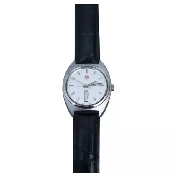 1960 1970s Vintage watch. 1960 1970s Vintage watch.