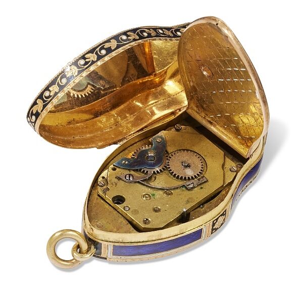 A vinaigrette pendant with a musical mechanism. Switzerland, circa 1810. Auction at Christie's.