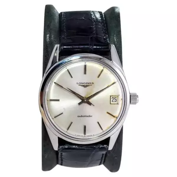 Longines Steel Mid Century Automatic with Original Dial circa 1960's. Longines Steel Mid Century Automatic with Original Dial circa 1960's.