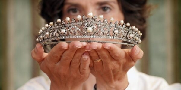 The Airlie Tiara, Late 19th Century