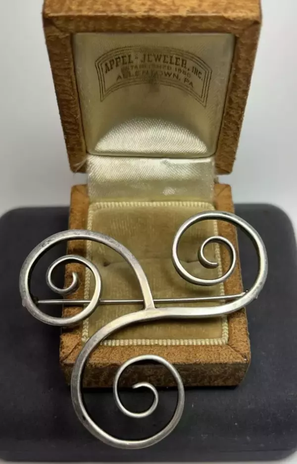 Vintage Frances Holmes Boothby FHB Sterling Silver Abstract Swirl Brooch.