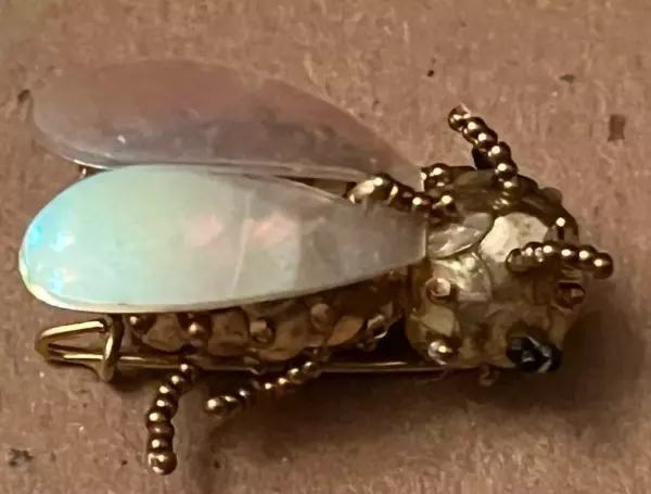 Vintage Gold Tone Seed Bead Sequin Insect Bug Pin Brooch.