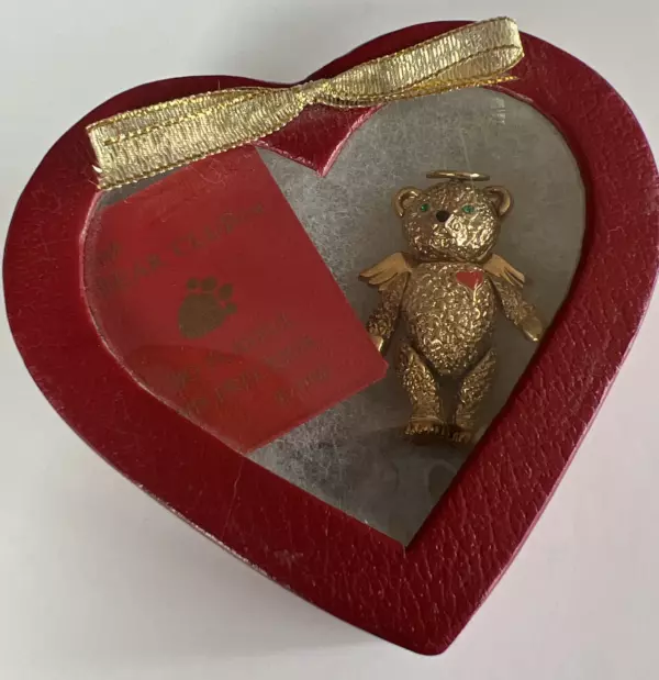 1996 Batya Articulated Gold Tone Angel Bear Pendant Brooch Pin.