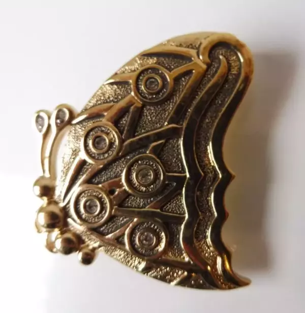 Brooch, Butterfly, Gold Plated, Magnificent Pin. Brooch, Butterfly, Gold Plated, Magnificent Pin.